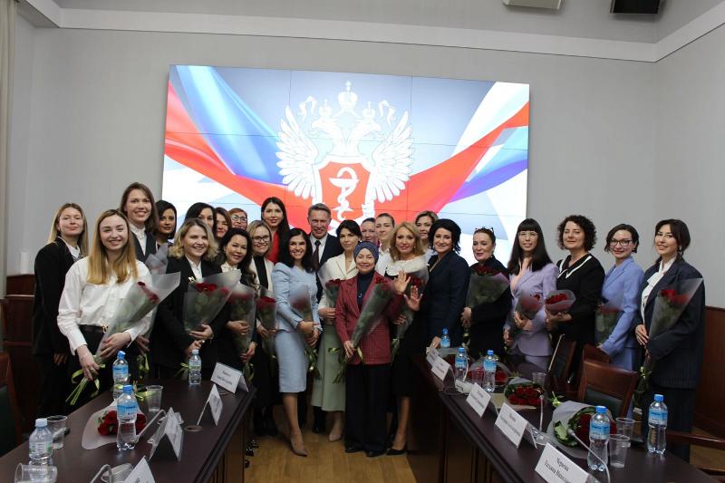 Прошла встреча финалистов Всероссийского конкурса «Женщины за здоровое общество» с министром здравоохранения Михаилом Мурашко